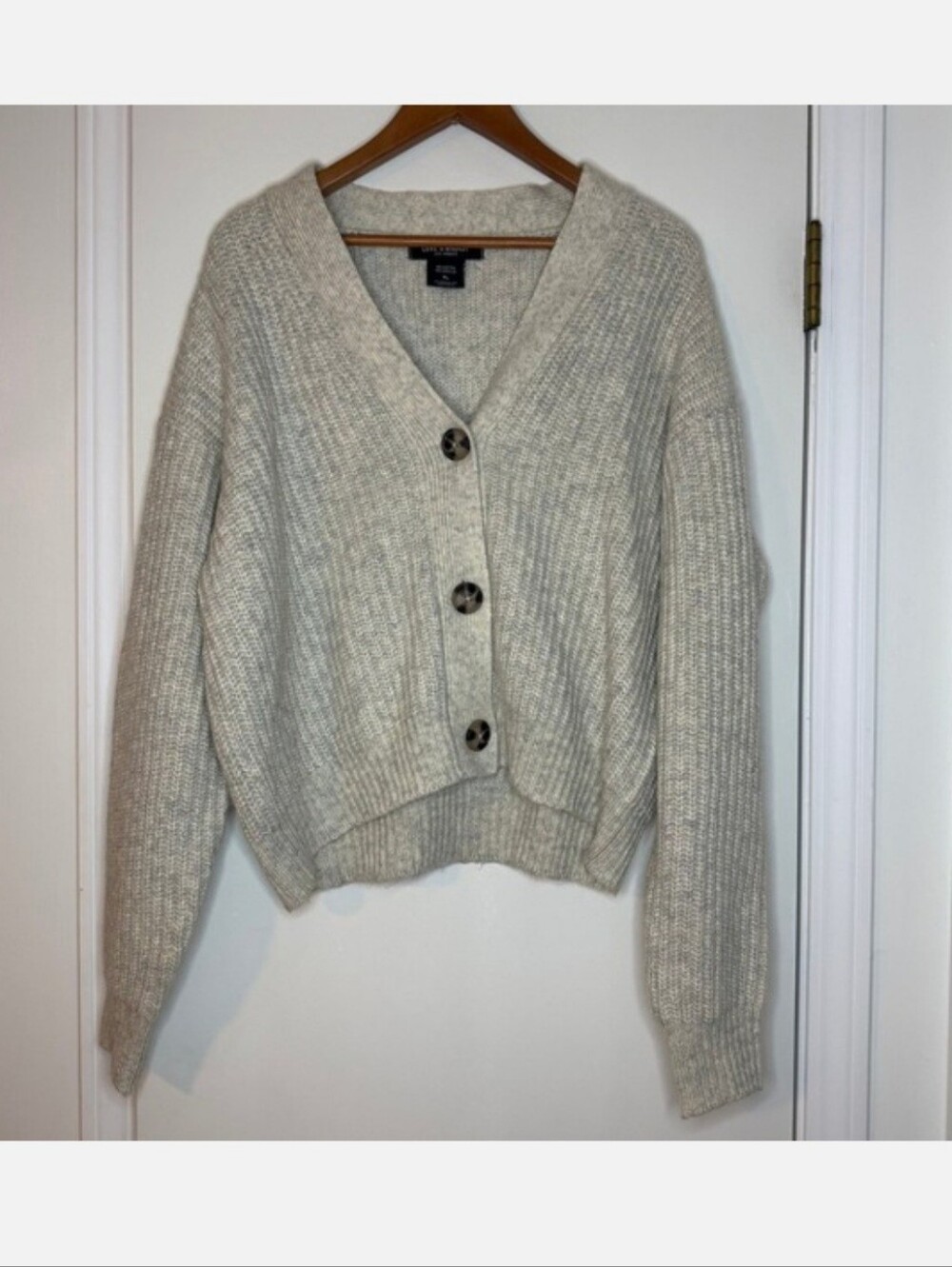 Love & Whimsy XL Cozy V-Neck Buttoned Cardigan Sweater - Light Cream Gray